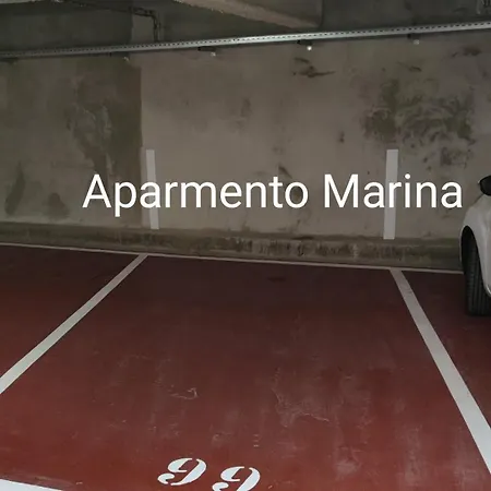 Marina 公寓 *